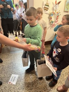 Rozdanie nagród w konkursie plastycznym "Pisanka nie z jajka"